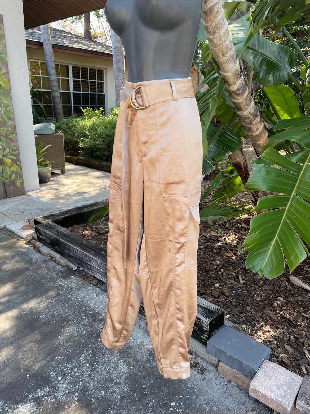 Banana republic, gold satin cargo pants with balloon style hem